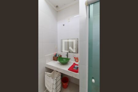 Casa à venda com 250m², 3 quartos e 3 vagas Casa à venda com 250m², 3 quartos e 3 vagasSuíte 3