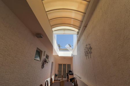 Casa à venda com 250m², 3 quartos e 3 vagas Casa à venda com 250m², 3 quartos e 3 vagasQuintal