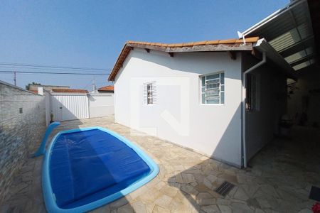 Casa à venda com 95m², 4 quartos e 4 vagas Casa à venda com 95m², 4 quartos e 4 vagasÁrea comum - Piscina