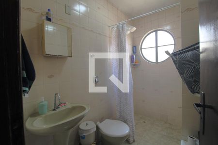 Casa à venda com 100m², 3 quartos e 2 vagasBanheiro