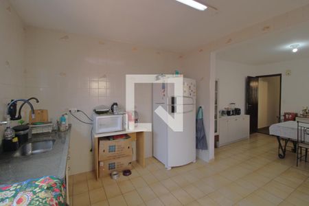 Casa à venda com 100m², 3 quartos e 2 vagasCozinha