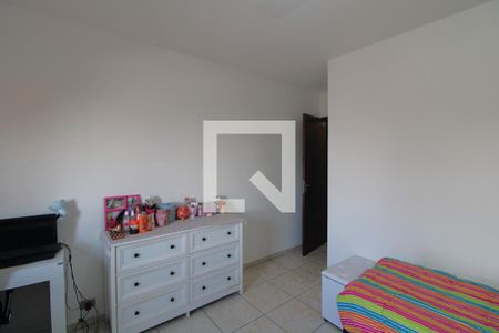 Casa à venda com 100m², 3 quartos e 2 vagasQuarto 2