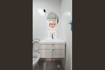 Studio para alugar com 27m², 1 quarto e sem vaga Studio para alugar com 27m², 1 quarto e sem vagaBanheiro