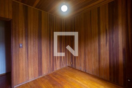 Casa à venda com 218m², 5 quartos e 1 vagaQuarto 3