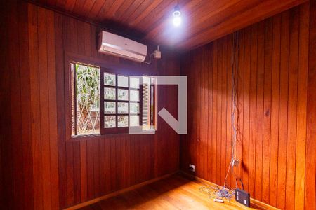 Casa à venda com 218m², 5 quartos e 1 vagaQuarto 2