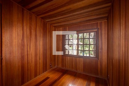 Casa à venda com 218m², 5 quartos e 1 vagaQuarto 4