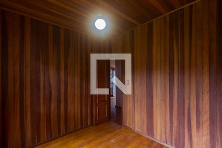 Casa à venda com 218m², 5 quartos e 1 vagaQuarto 3