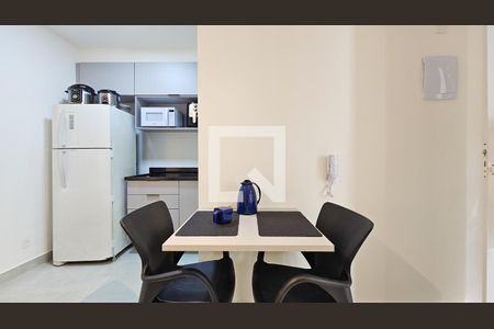 Studio para alugar com 27m², 1 quarto e sem vaga Studio para alugar com 27m², 1 quarto e sem vagaStudio