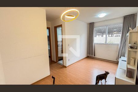 Sala de apartamento para alugar com 2 quartos, 50m² em Jardim Jamaica, Santo André