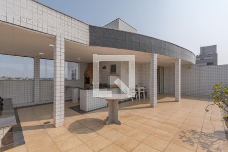 Apartamento à venda com 200m², 3 quartos e 3 vagas Apartamento à venda com 200m², 3 quartos e 3 vagasCobertura