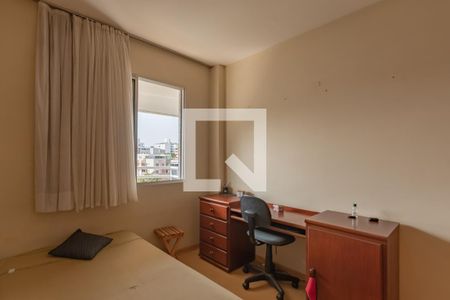 Apartamento à venda com 200m², 3 quartos e 3 vagas Apartamento à venda com 200m², 3 quartos e 3 vagasQuarto 2