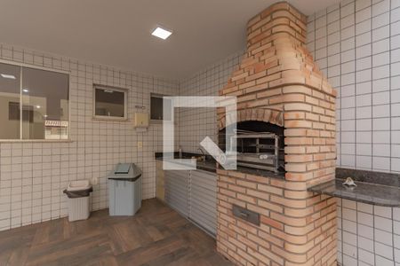 Apartamento à venda com 200m², 3 quartos e 3 vagas Apartamento à venda com 200m², 3 quartos e 3 vagasÁrea comum - Churrasqueira