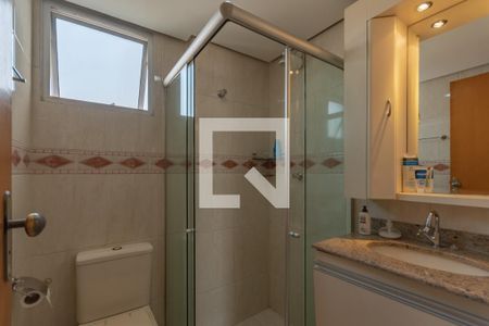 Apartamento à venda com 200m², 3 quartos e 3 vagas Apartamento à venda com 200m², 3 quartos e 3 vagasBanheiro Social