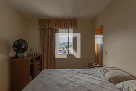 Apartamento à venda com 200m², 3 quartos e 3 vagas Apartamento à venda com 200m², 3 quartos e 3 vagasSuíte