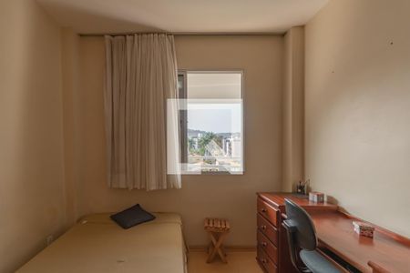 Apartamento à venda com 200m², 3 quartos e 3 vagas Apartamento à venda com 200m², 3 quartos e 3 vagasQuarto 2