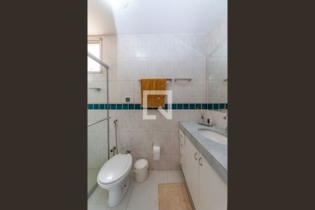 Apartamento à venda com 85m², 3 quartos e 2 vagas Apartamento à venda com 85m², 3 quartos e 2 vagasBanheiro da Suíte 1