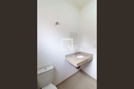 Casa à venda com 150m², 4 quartos e 2 vagas Casa à venda com 150m², 4 quartos e 2 vagasBanheiro social 1