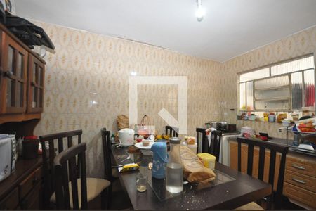 Casa à venda com 150m², 2 quartos e 2 vagasCozinha