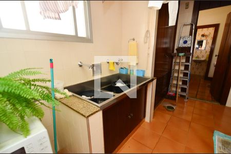 Apartamento à venda com 560m², 5 quartos e 3 vagasArea serviço