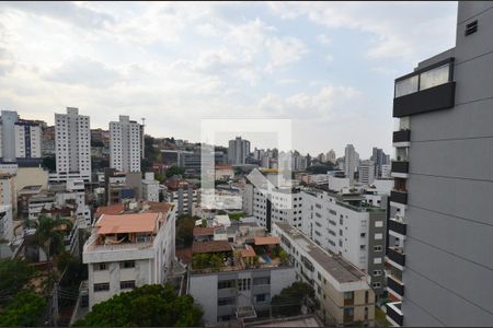 Apartamento à venda com 560m², 5 quartos e 3 vagasVista
