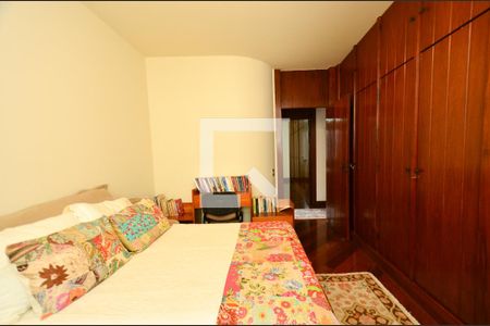 Apartamento à venda com 560m², 5 quartos e 3 vagasQuarto 3