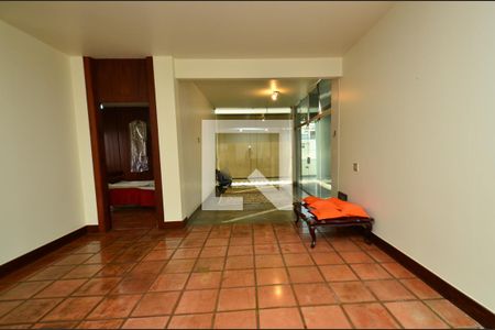 Apartamento à venda com 560m², 5 quartos e 3 vagasSala cobertura