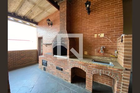 Apartamento à venda com 160m², 3 quartos e sem vaga Apartamento à venda com 160m², 3 quartos e sem vagaCozinha gourmet