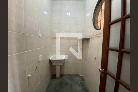 Apartamento à venda com 160m², 3 quartos e sem vaga Apartamento à venda com 160m², 3 quartos e sem vagaÁrea de Serviço