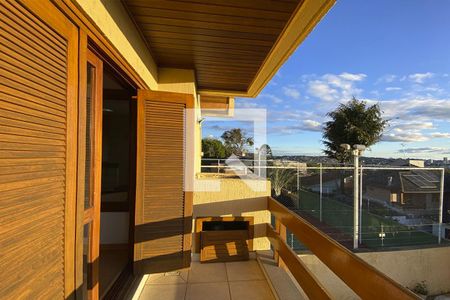 Casa à venda com 215m², 3 quartos e 2 vagasVaranda da Suíte