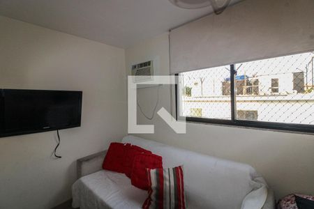 Apartamento à venda com 226m², 3 quartos e 2 vagasÁrea de Serviço - Quarto