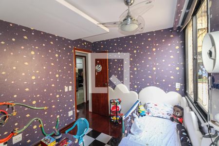 Apartamento à venda com 226m², 3 quartos e 2 vagasQuarto