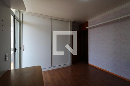 Apartamento à venda com 205m², 3 quartos e 2 vagasQuarto 2
