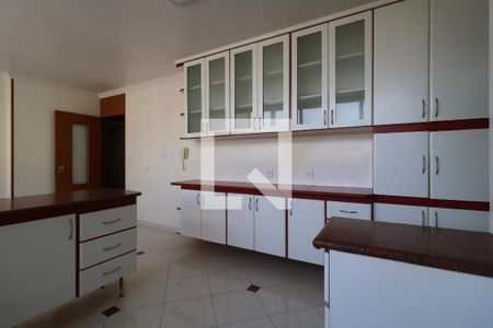 Apartamento à venda com 205m², 3 quartos e 2 vagasCozinha