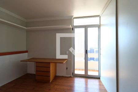 Apartamento à venda com 205m², 3 quartos e 2 vagasQuarto 2