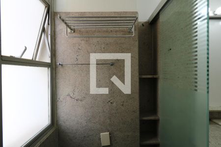 Apartamento à venda com 205m², 3 quartos e 2 vagasBanheiro da Suíte - Box