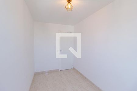 Quarto 1 de apartamento para alugar com 2 quartos, 44m² em Mutinga, Osasco