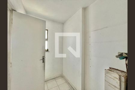 Apartamento à venda com 80m², 2 quartos e 1 vaga Apartamento à venda com 80m², 2 quartos e 1 vagaÁrea de serviço - Quarto