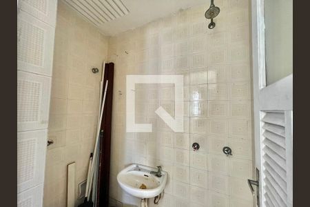 Apartamento à venda com 80m², 2 quartos e 1 vaga Apartamento à venda com 80m², 2 quartos e 1 vagaÁrea de serviço - Banheiro