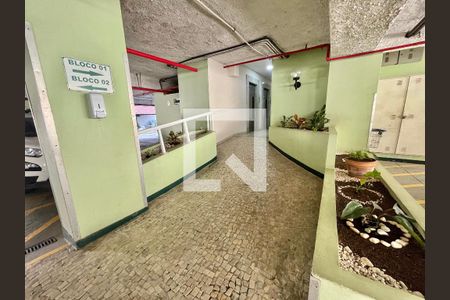 Apartamento à venda com 80m², 2 quartos e 1 vaga Apartamento à venda com 80m², 2 quartos e 1 vagaÁrea comum - Acessibilidade