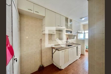 Apartamento à venda com 80m², 2 quartos e 1 vaga Apartamento à venda com 80m², 2 quartos e 1 vagaCozinha