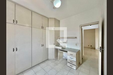 Apartamento à venda com 80m², 2 quartos e 1 vaga Apartamento à venda com 80m², 2 quartos e 1 vagaQuarto