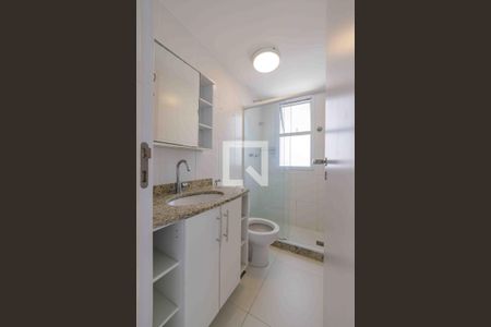 Apartamento à venda com 69m², 2 quartos e 1 vagaBanheiro da Suíte