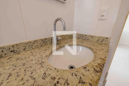 Apartamento à venda com 69m², 2 quartos e 1 vagaBanheiro Social