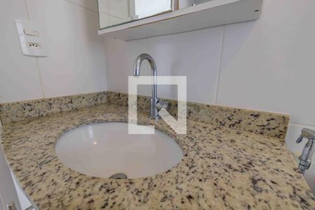 Apartamento à venda com 69m², 2 quartos e 1 vagaBanheiro da Suíte