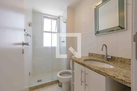 Apartamento à venda com 69m², 2 quartos e 1 vagaBanheiro Social