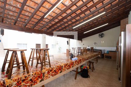 Casa à venda com 300m², 3 quartos e 5 vagasÁrea de lazer