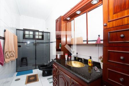 Casa à venda com 300m², 3 quartos e 5 vagasBanheiro da Suíte