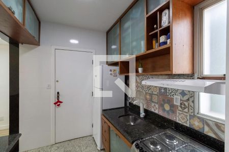 Apartamento à venda com 71m², 3 quartos e 2 vagas Apartamento à venda com 71m², 3 quartos e 2 vagasCozinha