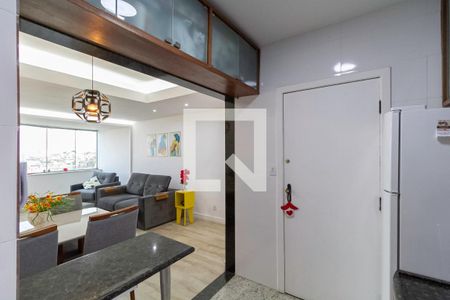 Apartamento à venda com 71m², 3 quartos e 2 vagas Apartamento à venda com 71m², 3 quartos e 2 vagasCozinha