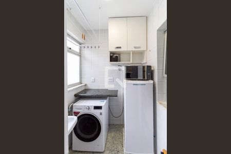 Apartamento à venda com 71m², 3 quartos e 2 vagas Apartamento à venda com 71m², 3 quartos e 2 vagasÁrea de serviço